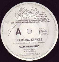 Ozzy Osbourne : Lightning Strikes